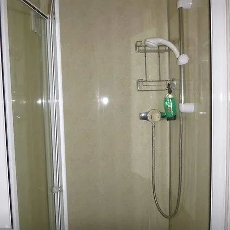Oasis House בית הארחה