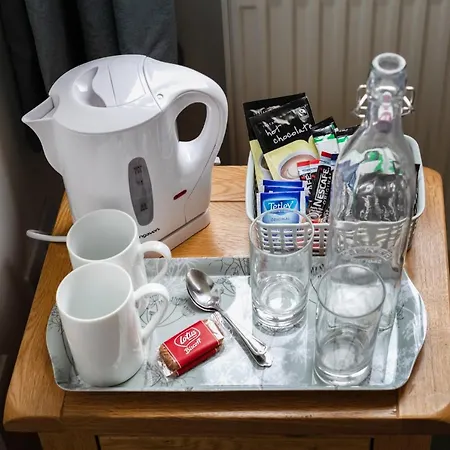 Guest house Oasis House 3*
